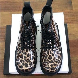 NIB Steve Madden Booties